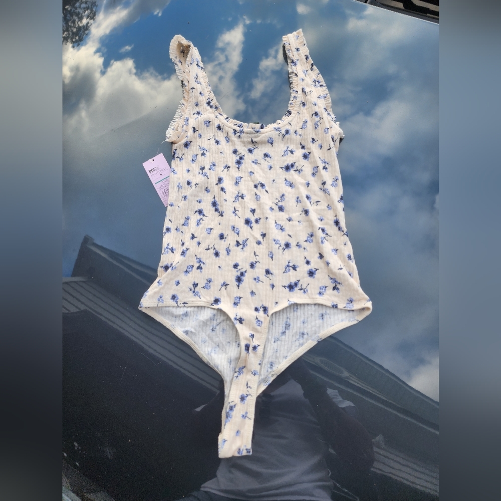 Floral bodysuit - Picture 5 of 9